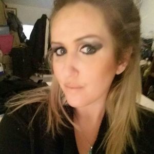 Meet your Posher, Rhonda